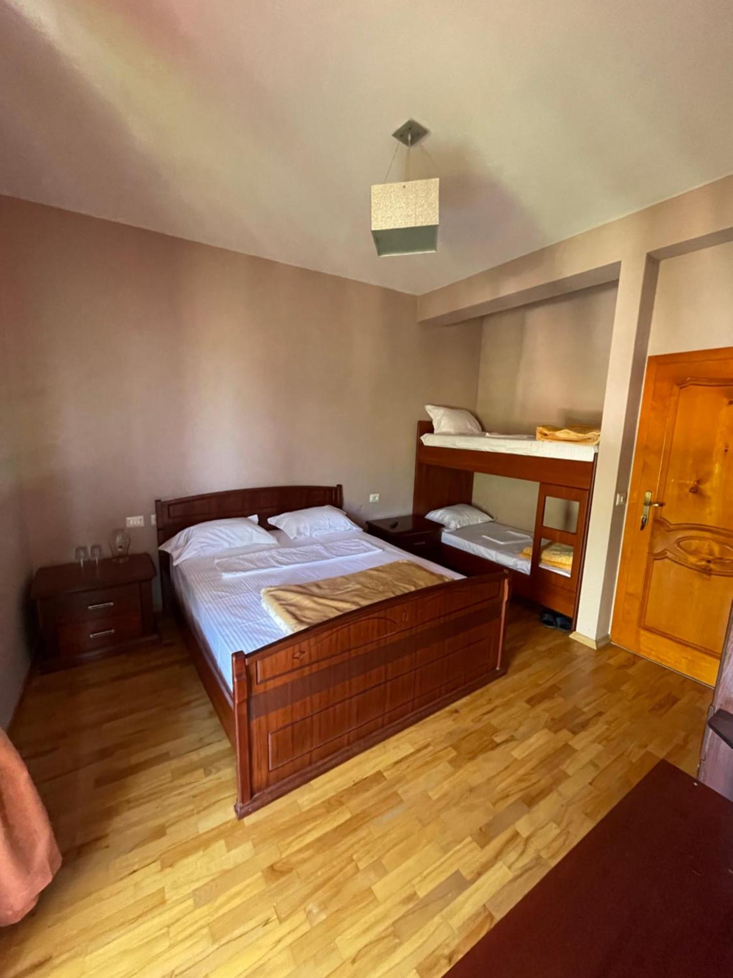 Hotel Lura