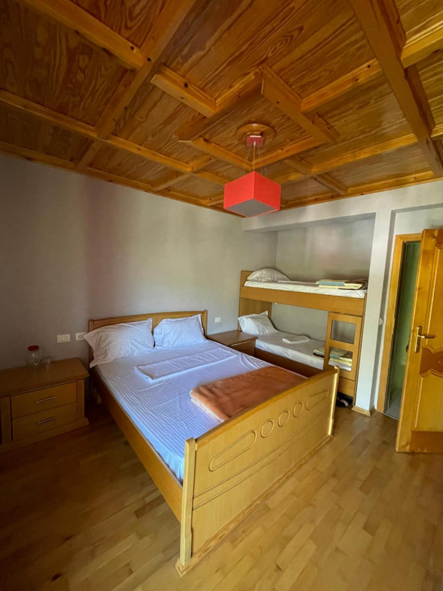 Hotel Lura Fushe-Lure