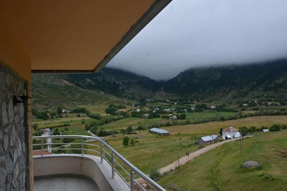 Lura
